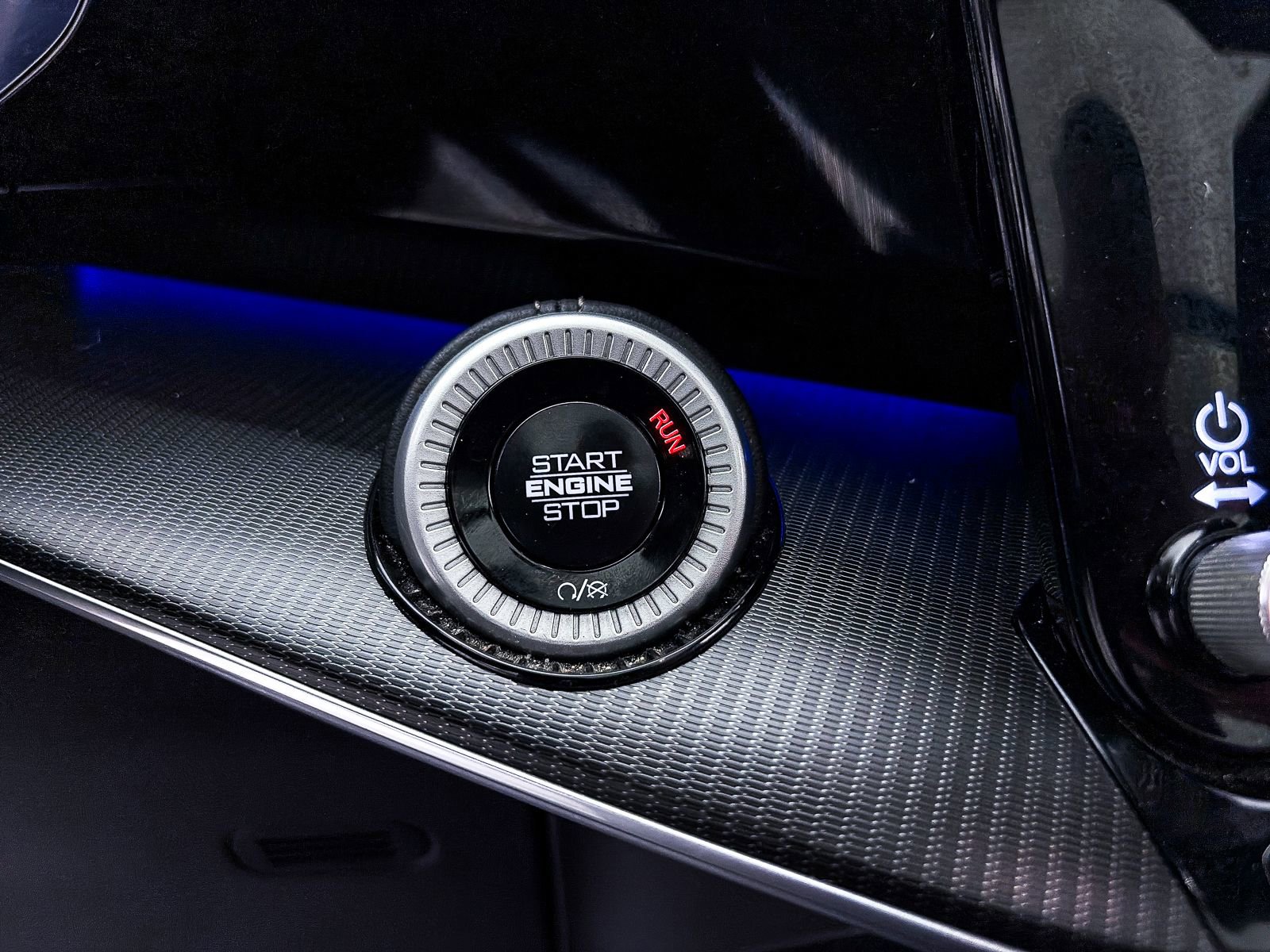 Used 2024 Jeep Grand Wagoneer L Series II w/ Quick Order Packagew 28T image 33