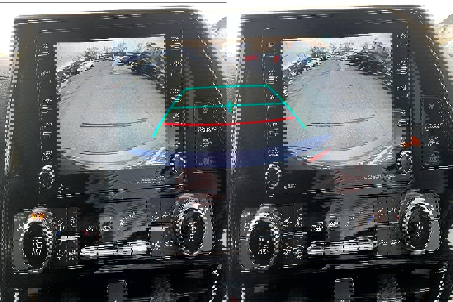 Used 2022 Toyota Highlander XLE image 20