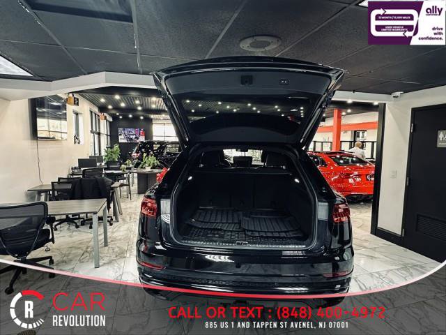 Used 2022 Audi Q8 Premium Plus w/ Premium Plus Package AWD/4WD image 8