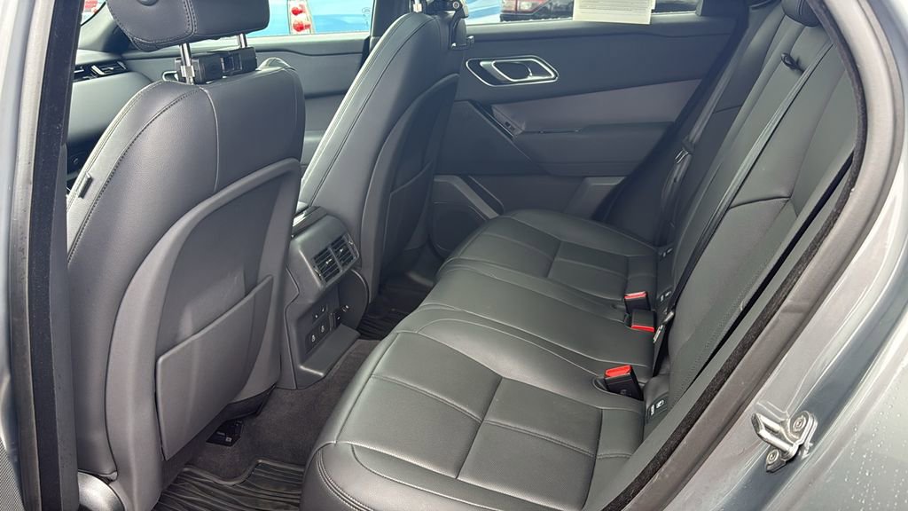 Used 2024 Land Rover Range Rover Velar Dynamic SE image 19