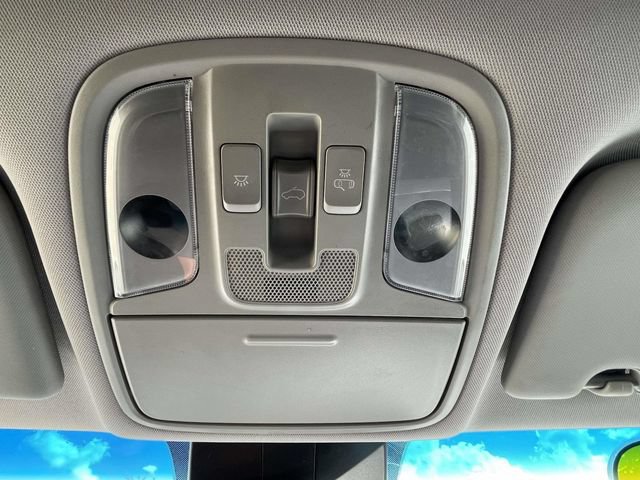 Certified 2022 Kia Sportage EX w/ EX Technology Package FWD image 34