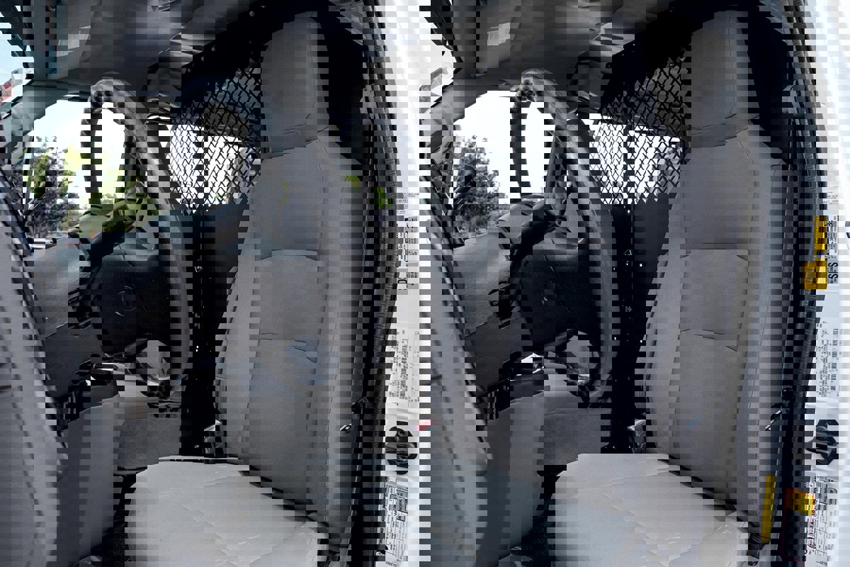 Used 2013 Ford E-150 and Econoline 150 image 19