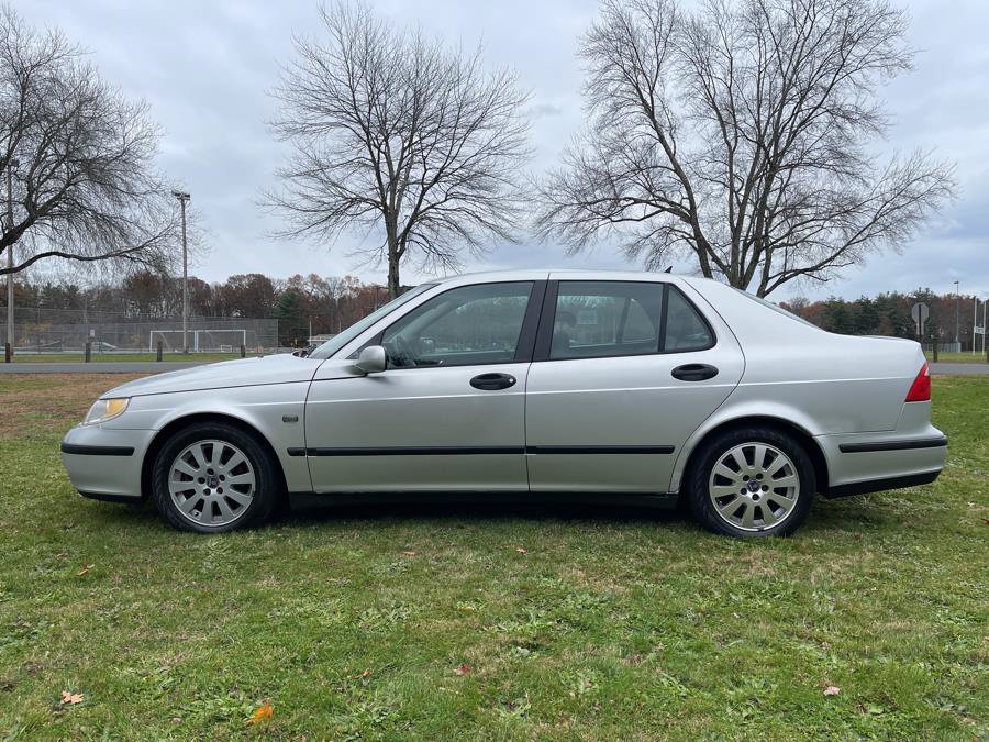 Used 2003 Saab 9-5 Linear FWD image 40