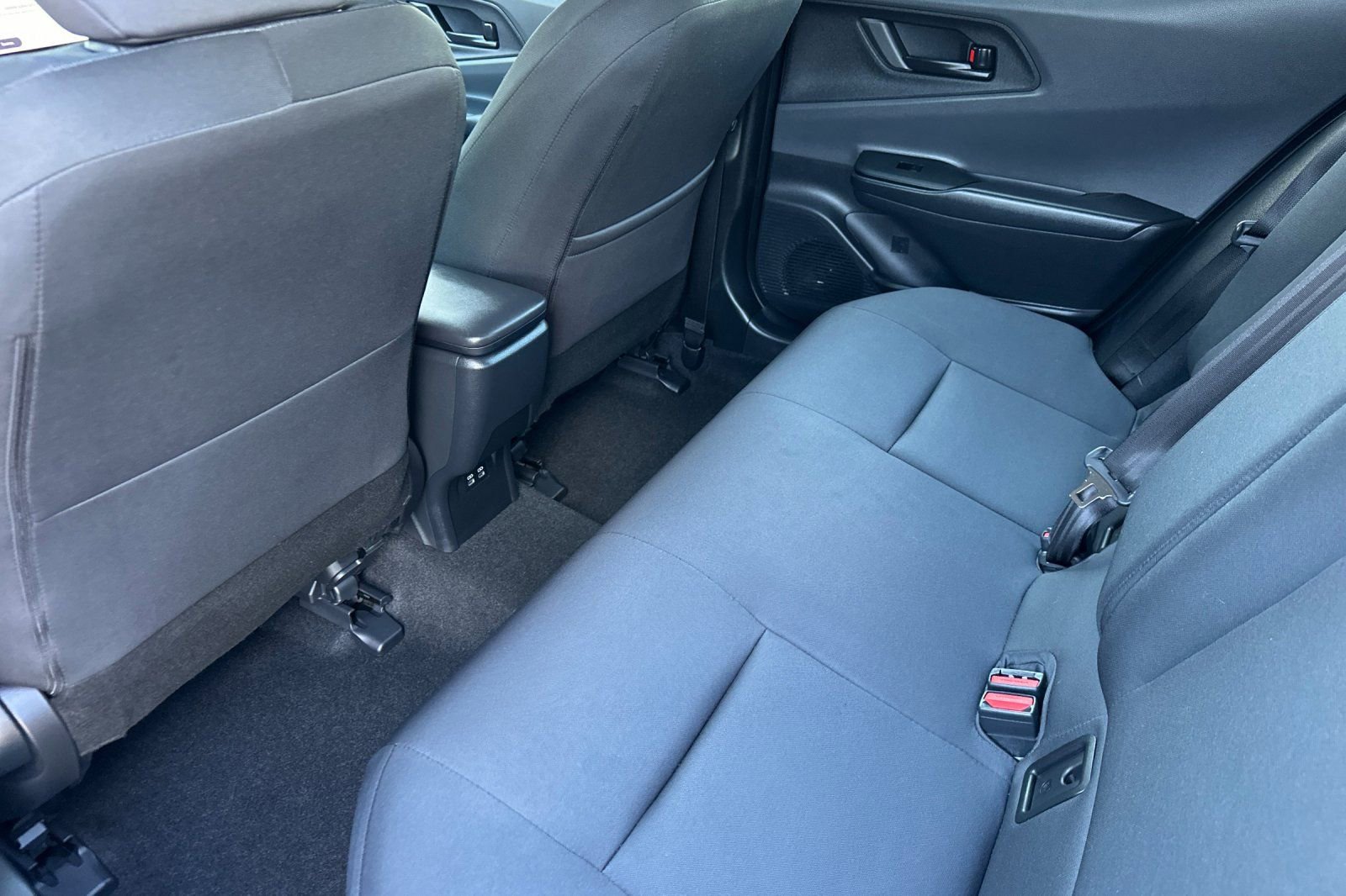 Certified 2026 Toyota Prius LE image 15