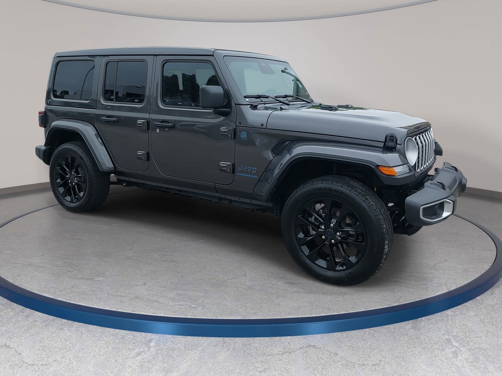 Used 2025 Jeep Wrangler Unlimited Sahara w/ Safety Group AWD/4WD image 3
