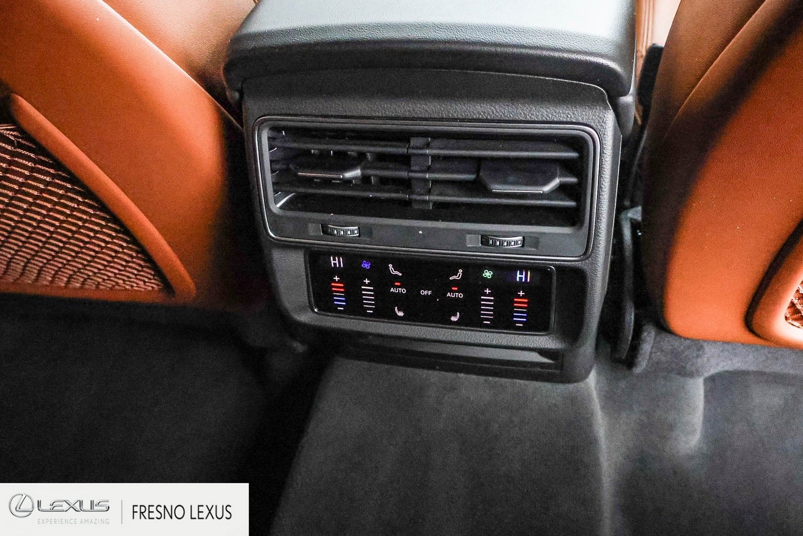 Used 2023 Audi Q8 Premium Plus w/ Premium Plus Package image 14