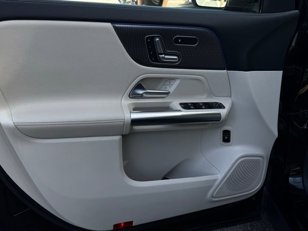 Certified 2021 Mercedes-Benz GLA 250 4MATIC image 20