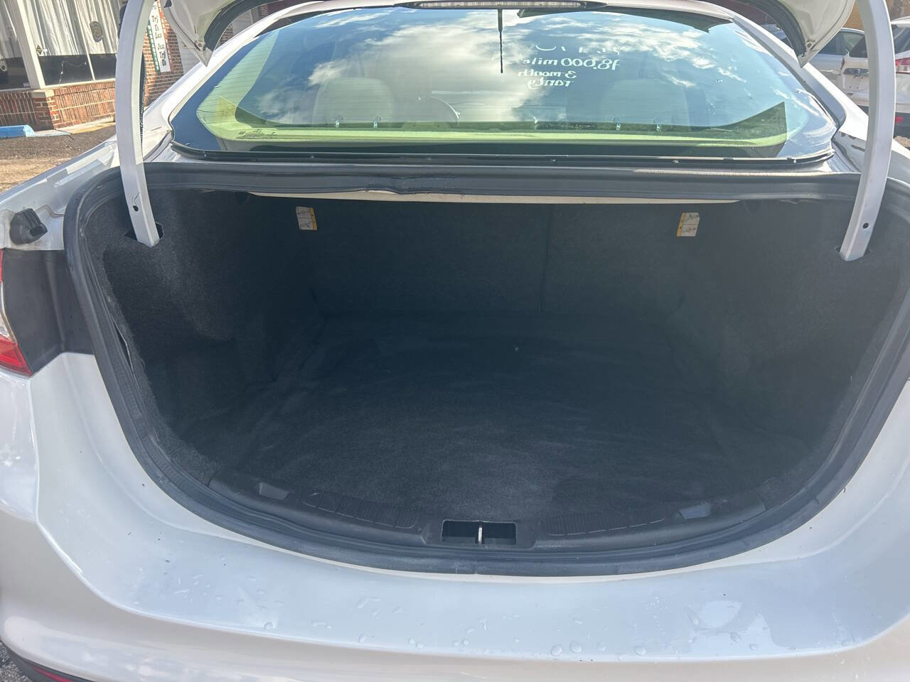 Used 2015 Ford Fusion SE image 23