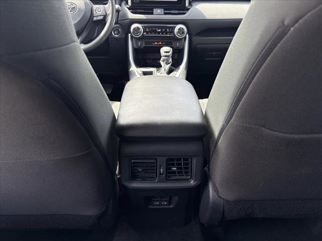 Certified 2025 Toyota RAV4 XLE FWD image 18