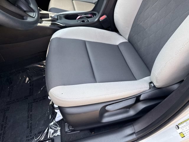 Certified 2025 Toyota Corolla LE FWD image 15