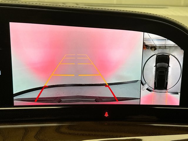 Used 2021 Cadillac Escalade Premium Luxury Platinum image 16