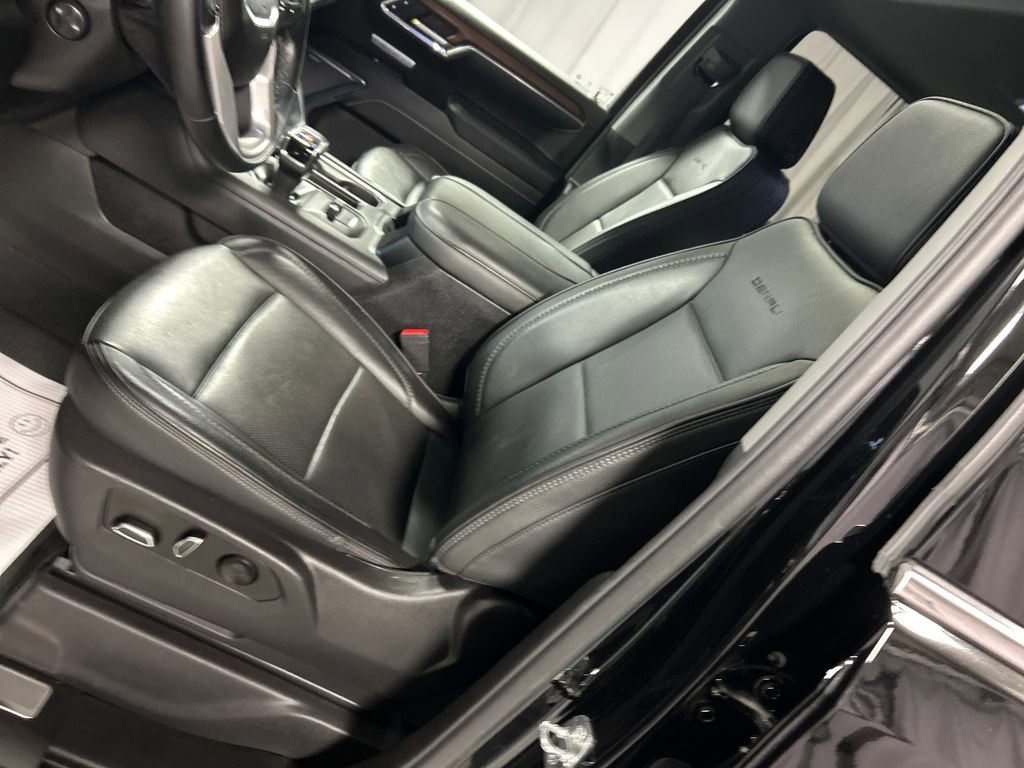 Used 2023 GMC Sierra 1500 Denali w/ Denali Reserve Package AWD/4WD image 12