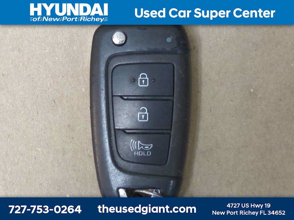 Certified 2023 Hyundai Santa Fe SE FWD image 29