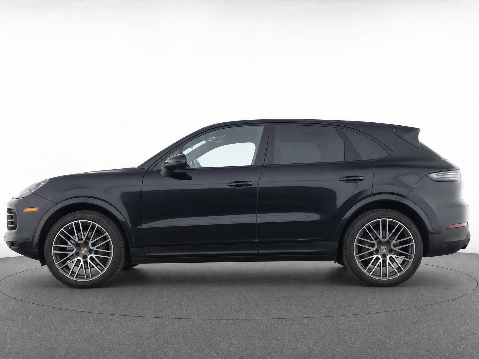 Used 2020 Porsche Cayenne AWD/4WD image 3