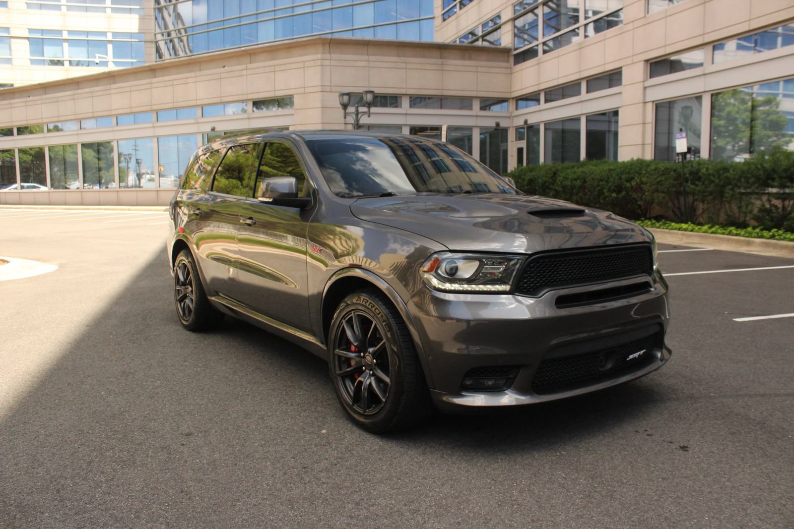 Used 2018 Dodge Durango SRT w/ Technology Group AWD/4WD image 1