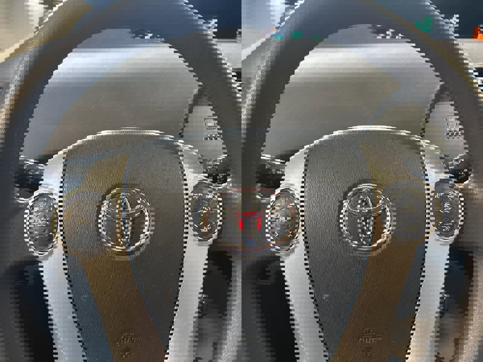 Used 2011 Toyota Prius Two image 29