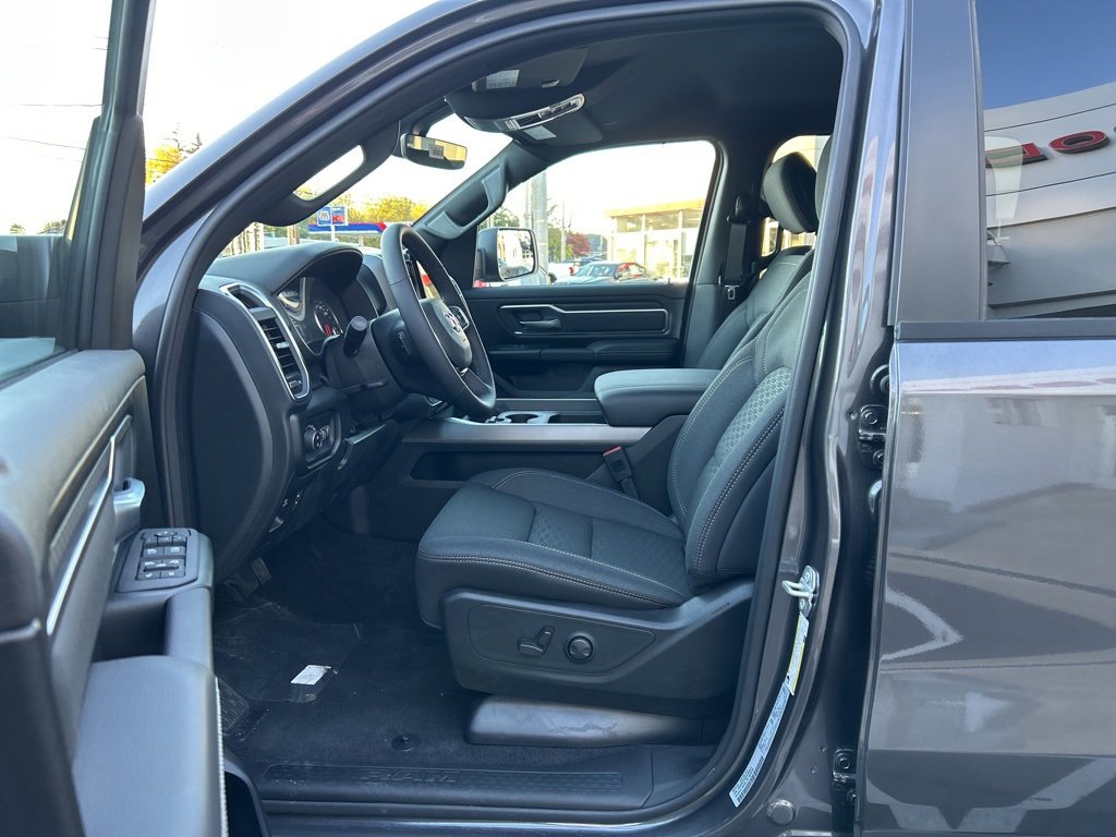 New 2025 RAM 1500 Big Horn image 9