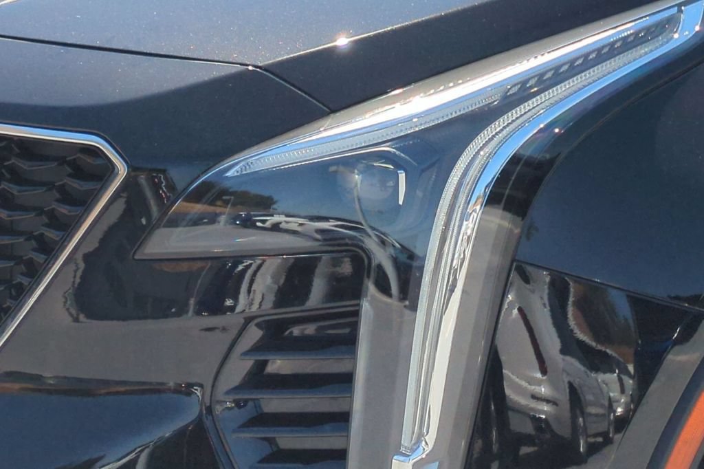Certified 2023 Cadillac XT4 Sport w/ Cold Weather Package FWD image 19