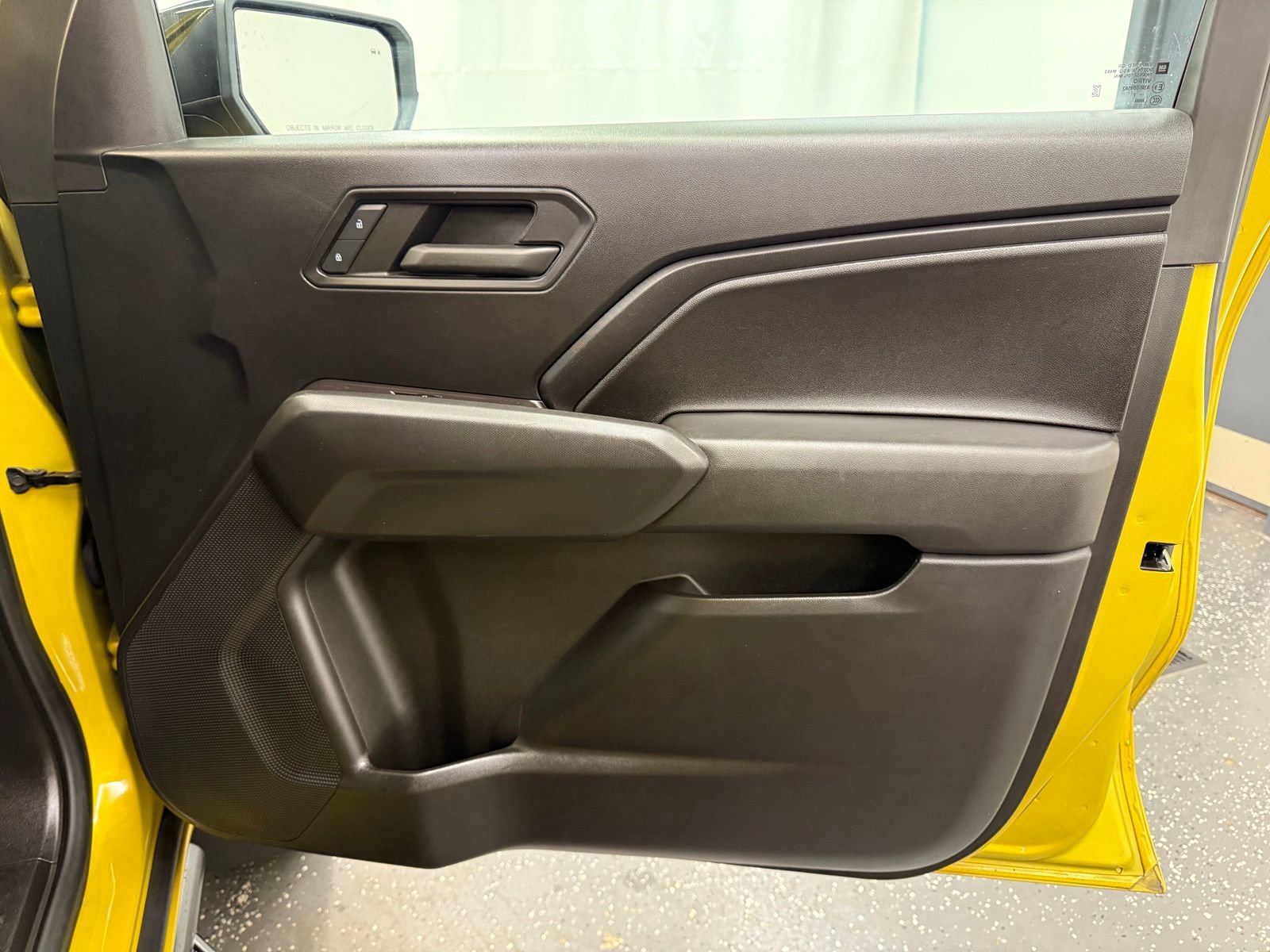 Used 2023 Chevrolet Colorado Trail Boss w/ LPO, Skid Plate Package AWD/4WD image 7