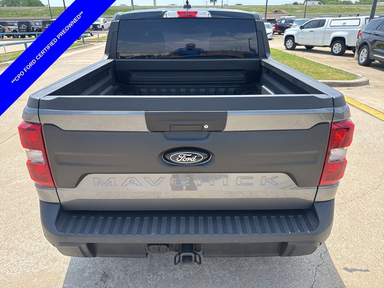 Used 2025 Ford Maverick XLT w/ Black Appearance Package image 10
