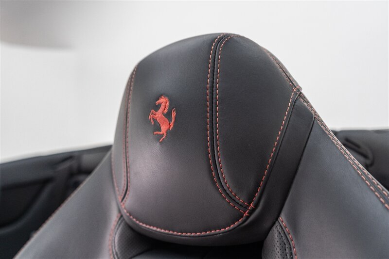 Used 2017 Ferrari California T RWD image 36