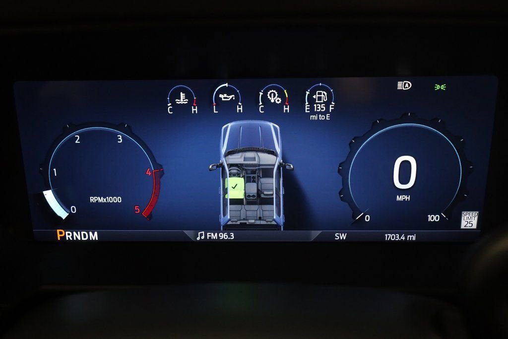 Used 2025 Ford F450 Platinum w/ Platinum Plus Package image 23