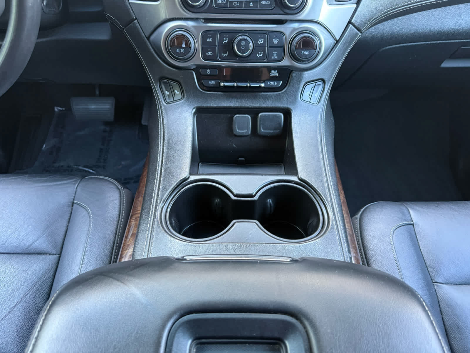 Used 2020 Chevrolet Tahoe LT RWD image 12