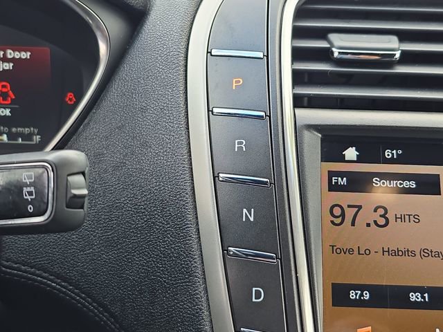 Used 2019 Lincoln Nautilus FWD image 25