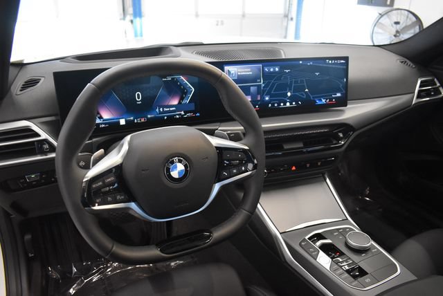 Used 2026 BMW 230i xDrive Coupe AWD/4WD image 5
