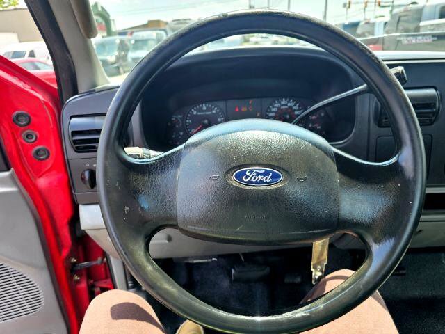 Used 2005 Ford F250 XL image 9