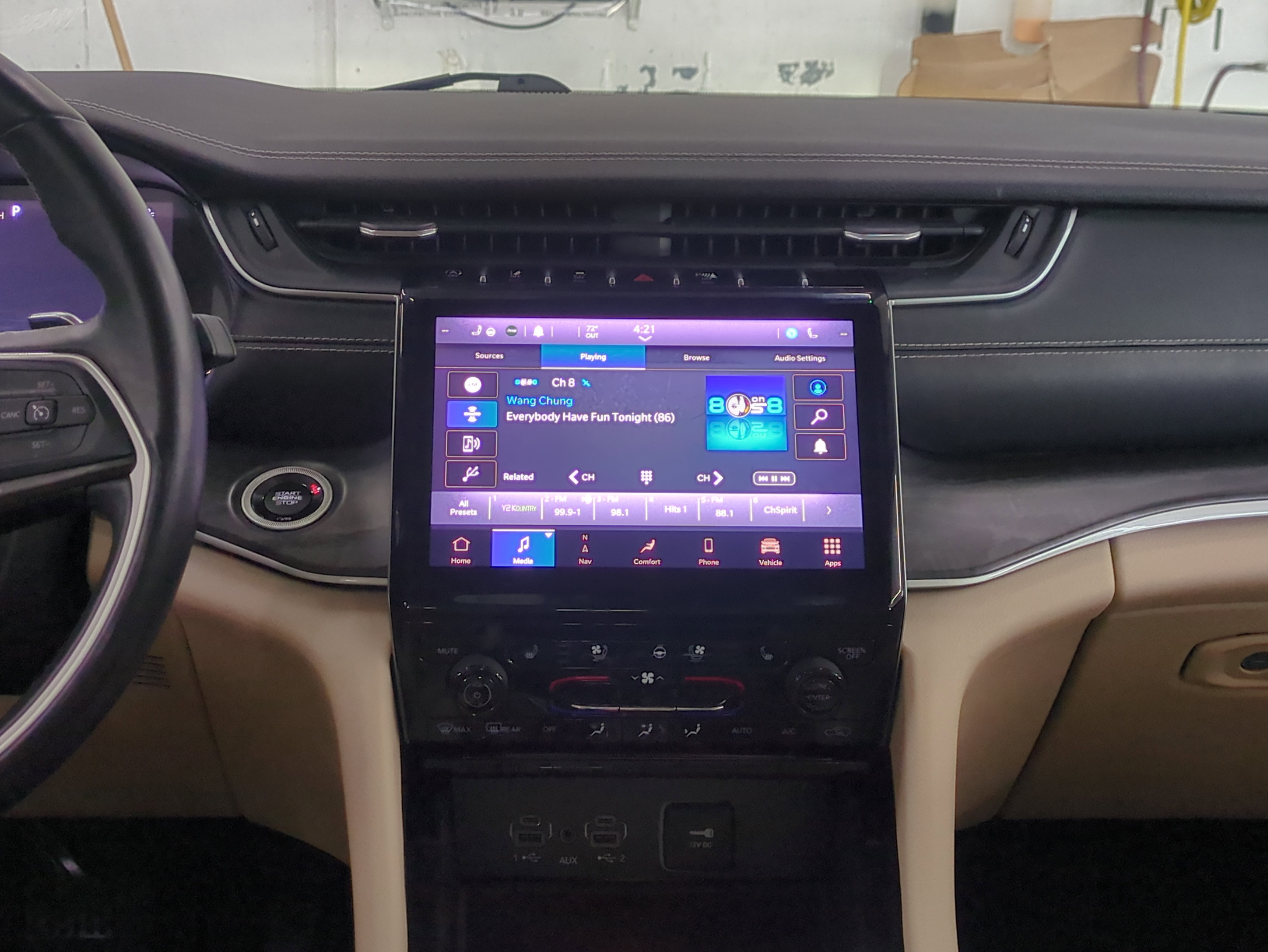 Certified 2021 Jeep Grand Cherokee L Limited w/ Luxury Tech Group II image 19