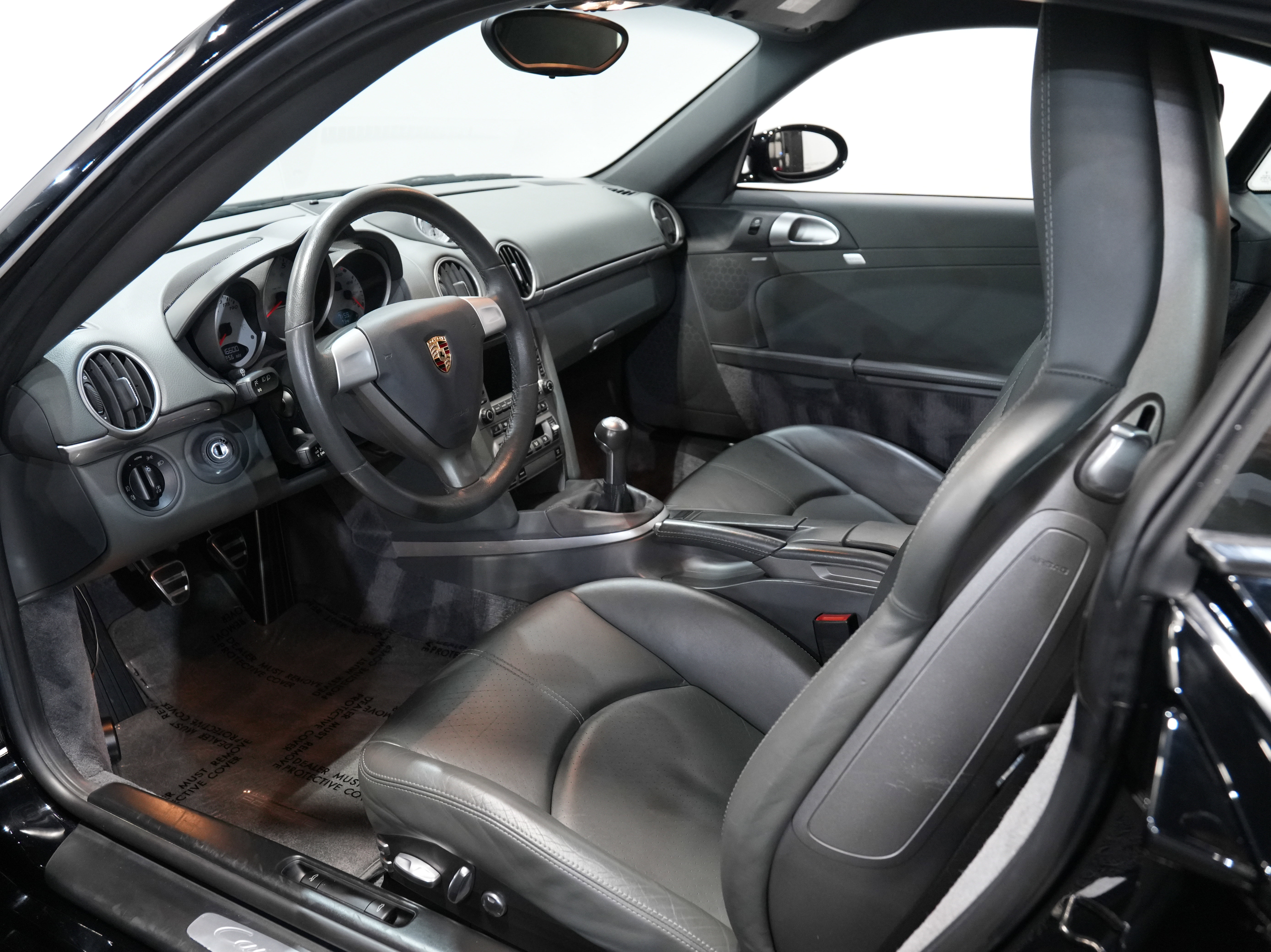 Used 2006 Porsche Cayman S image 28