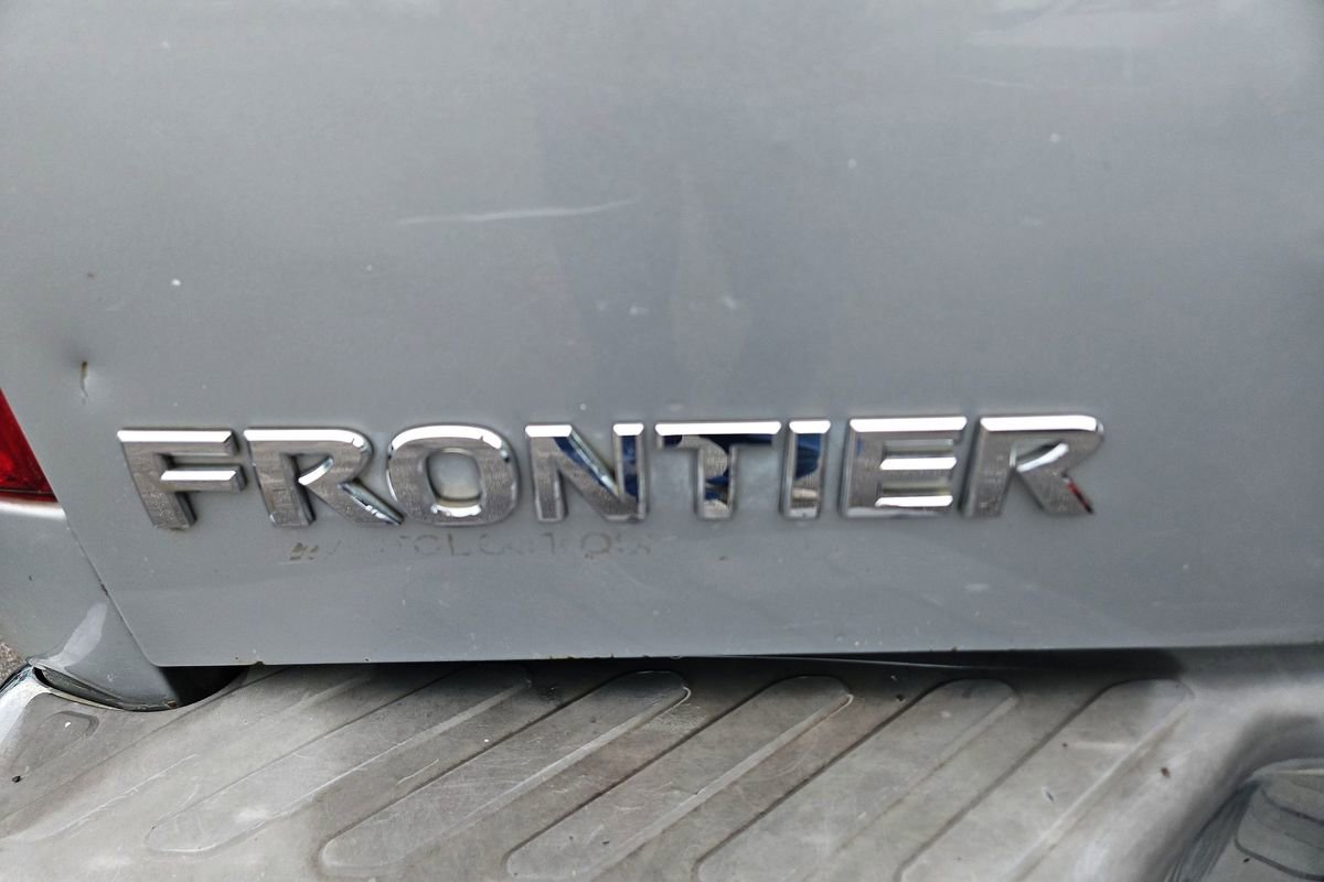 Used 2016 Nissan Frontier S image 23