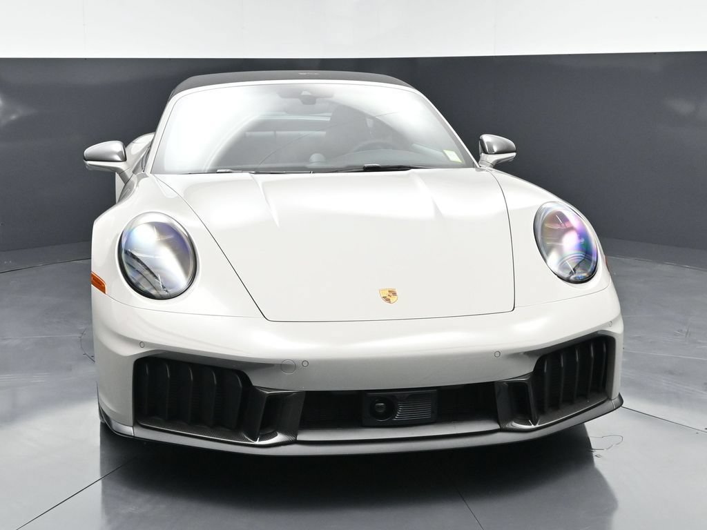 Certified 2026 Porsche 911 Targa 4 GTS AWD/4WD image 12