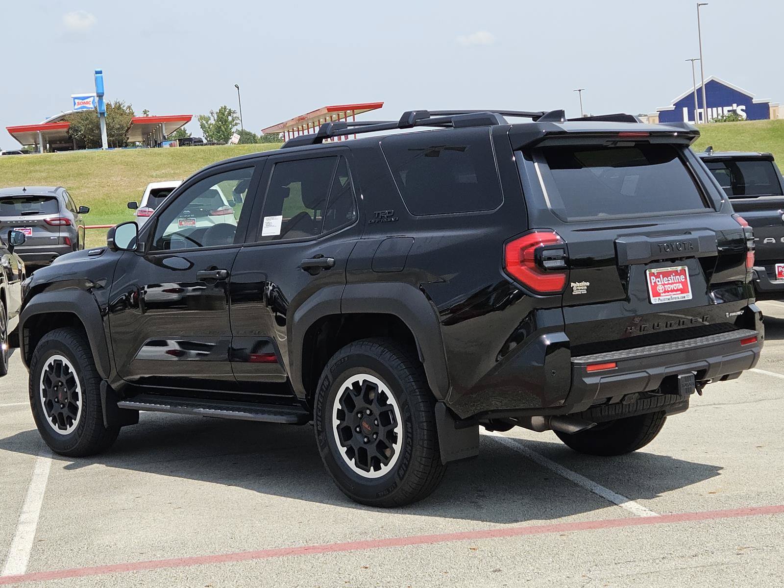 New 2026 Toyota 4Runner TRD Off-Road Premium w/ Tow Technology Package AWD/4WD image 3