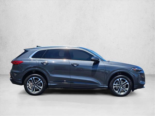 Certified 2025 Audi Q5 Premium w/ Convenience Package AWD/4WD video 4
