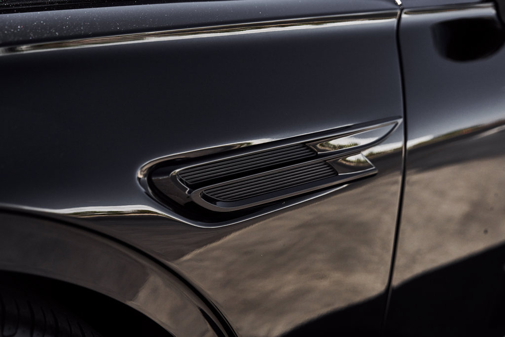 Used 2024 Bentley Flying Spur V8 AWD/4WD image 8