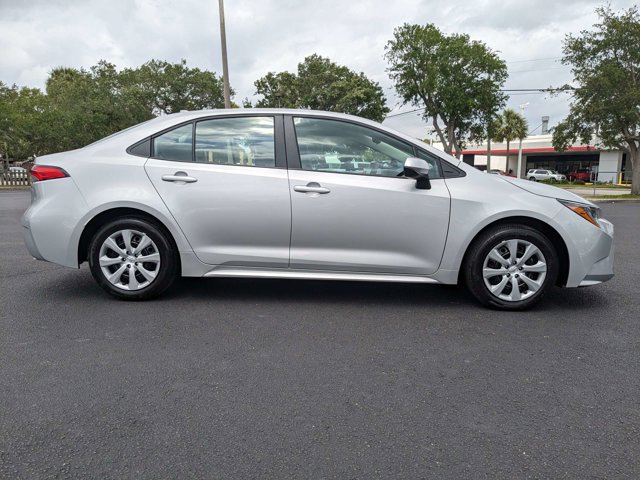 New 2024 Toyota Corolla LE FWD image 3