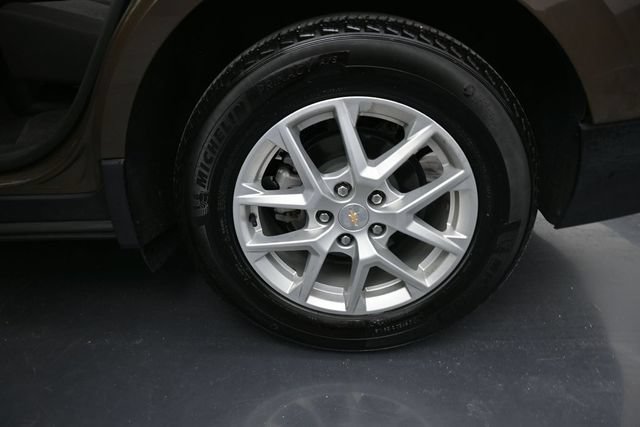 Used 2023 Chevrolet Equinox LT FWD image 11