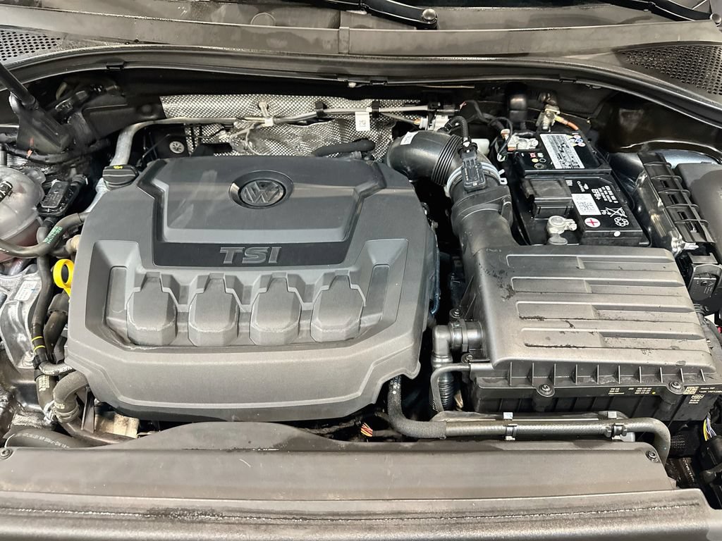 Used 2022 Volkswagen Tiguan SE AWD/4WD image 31