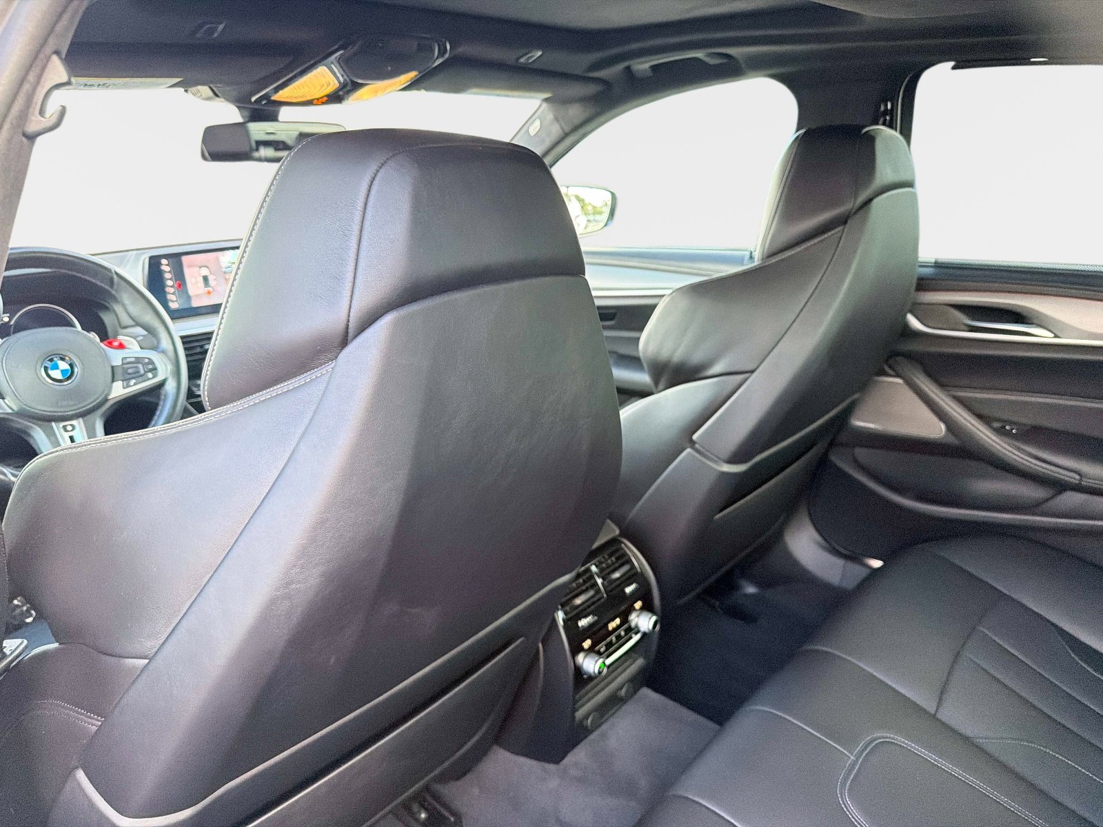 Used 2019 BMW M5 w/ Executive Package image 33