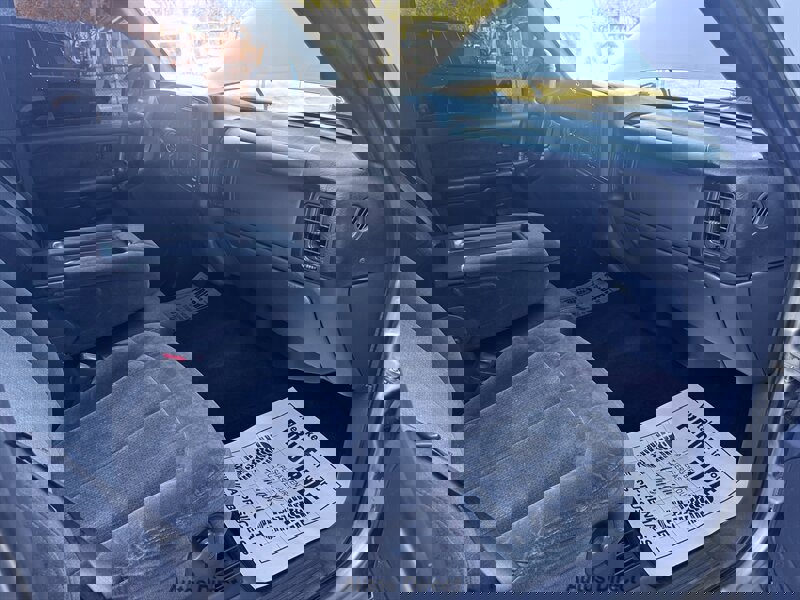 Used 2000 Chevrolet Silverado 1500 LS image 16