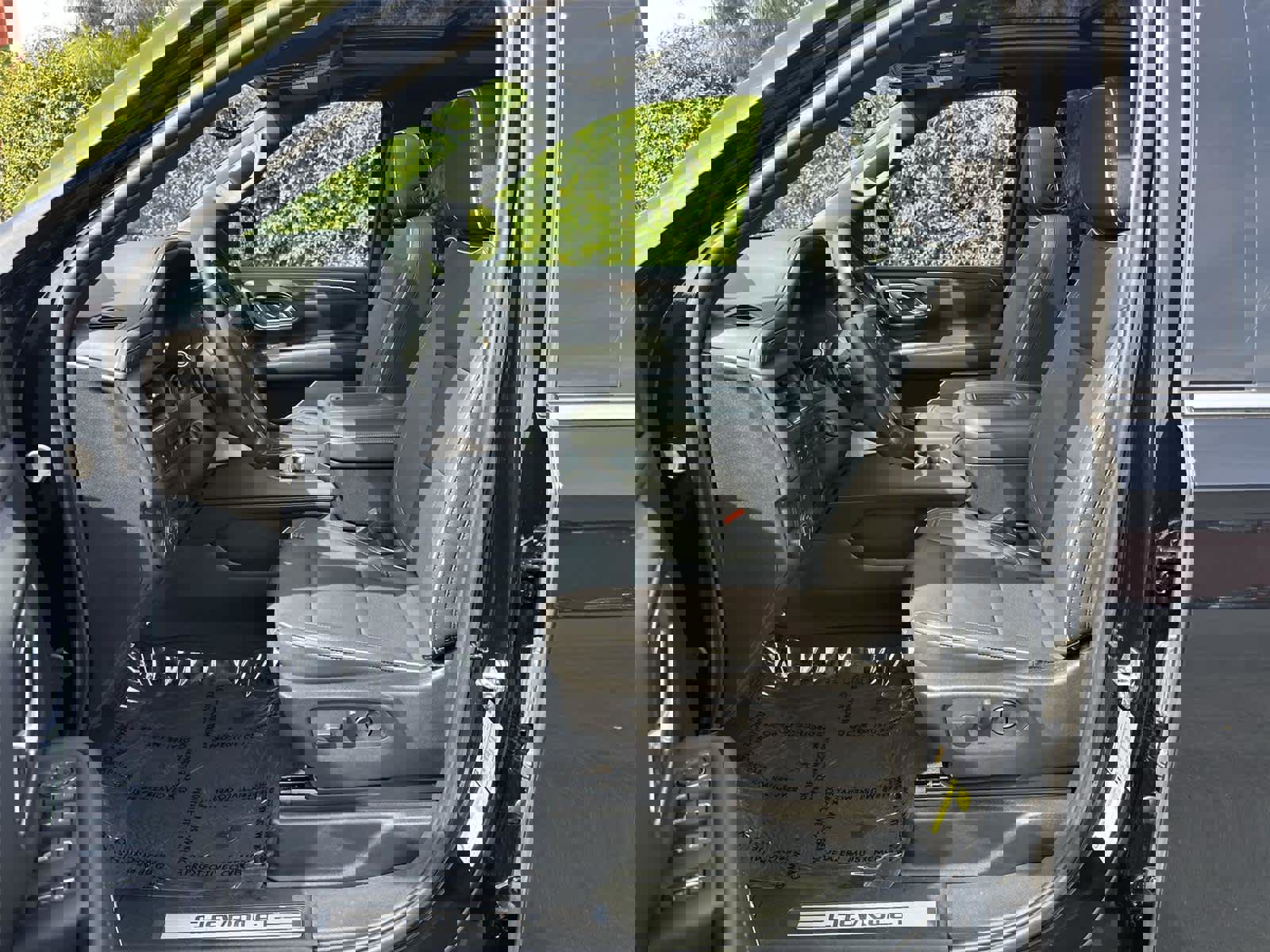 Used 2024 Chevrolet Tahoe Premier image 11