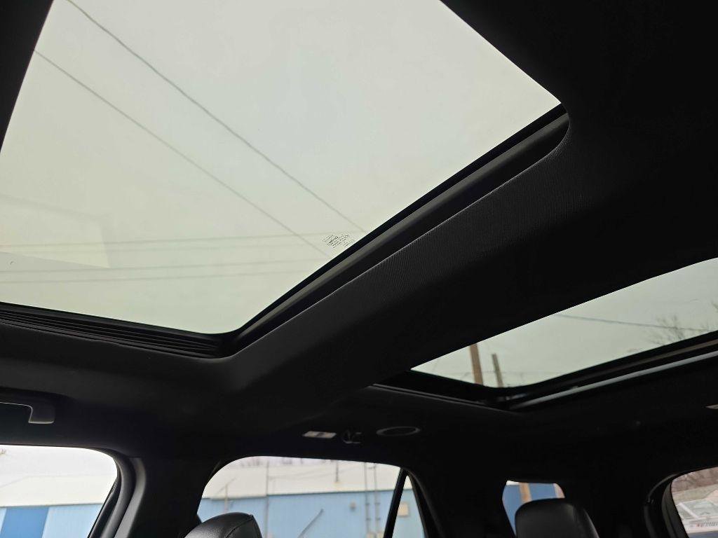 Used 2019 Ford Explorer Limited w/ Class III Trailer Tow Package image 29