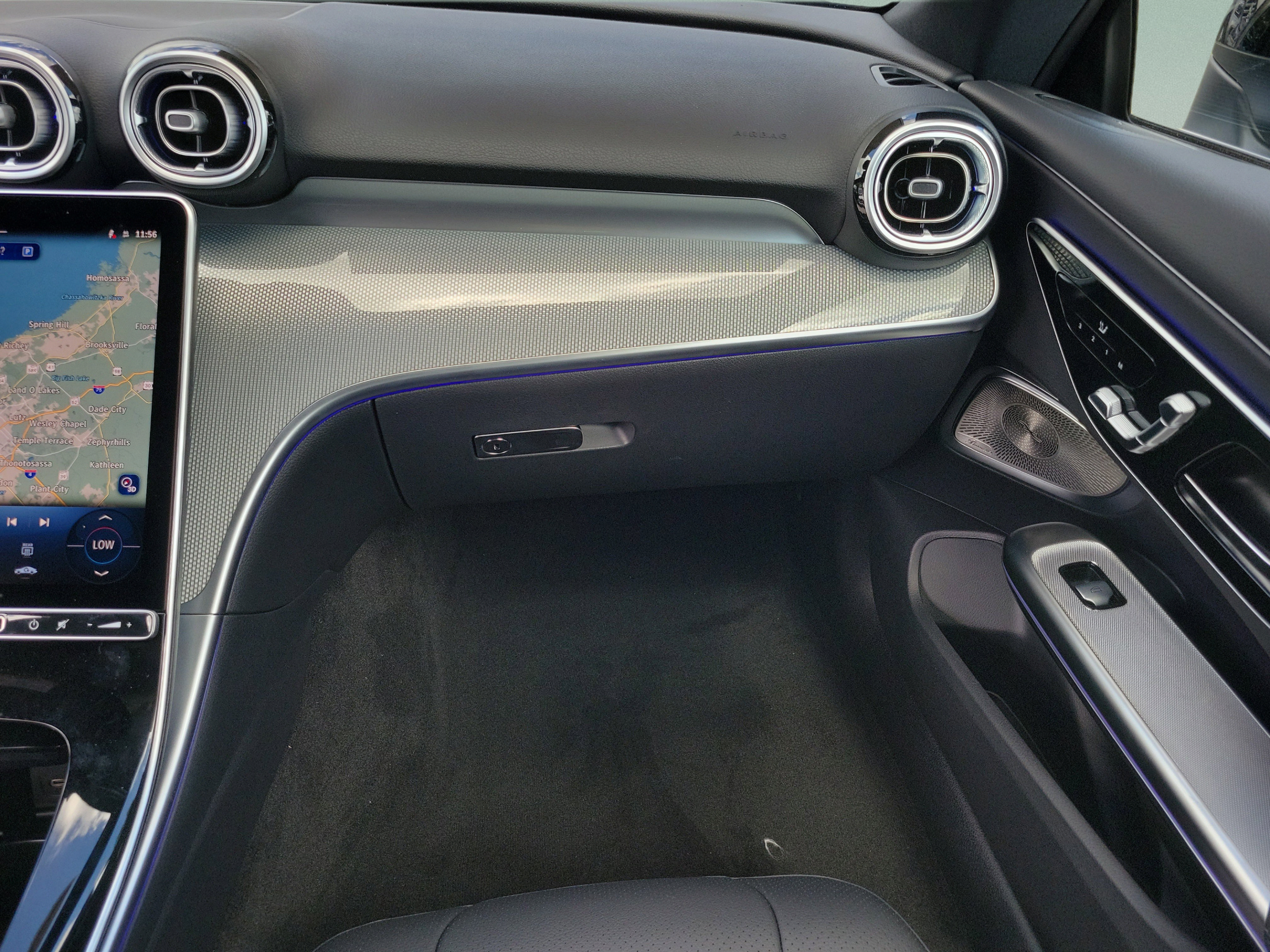 New 2026 Mercedes-Benz CLE 300 4MATIC Coupe image 16