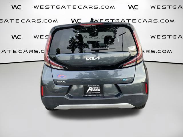 Used 2023 Kia Soul EX FWD image 5