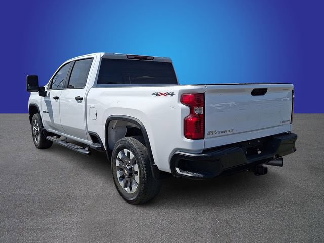 Used 2023 Chevrolet Silverado 2500 Custom w/ Custom Value Package AWD/4WD image 5