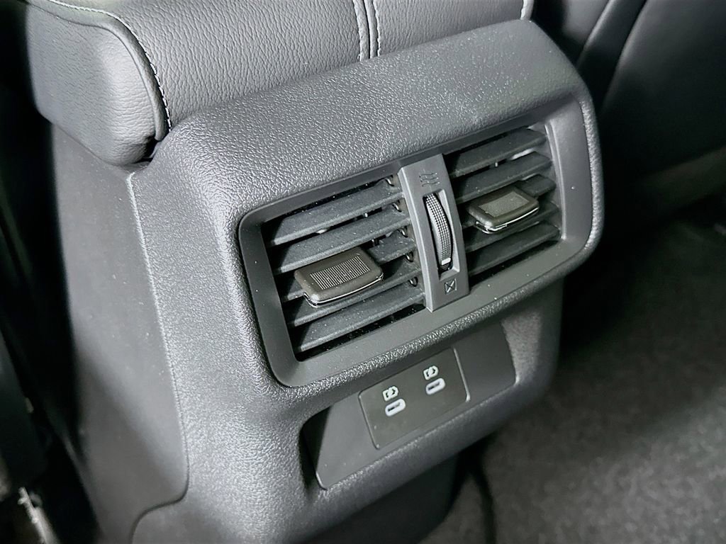 New 2026 Nissan Murano SV image 31