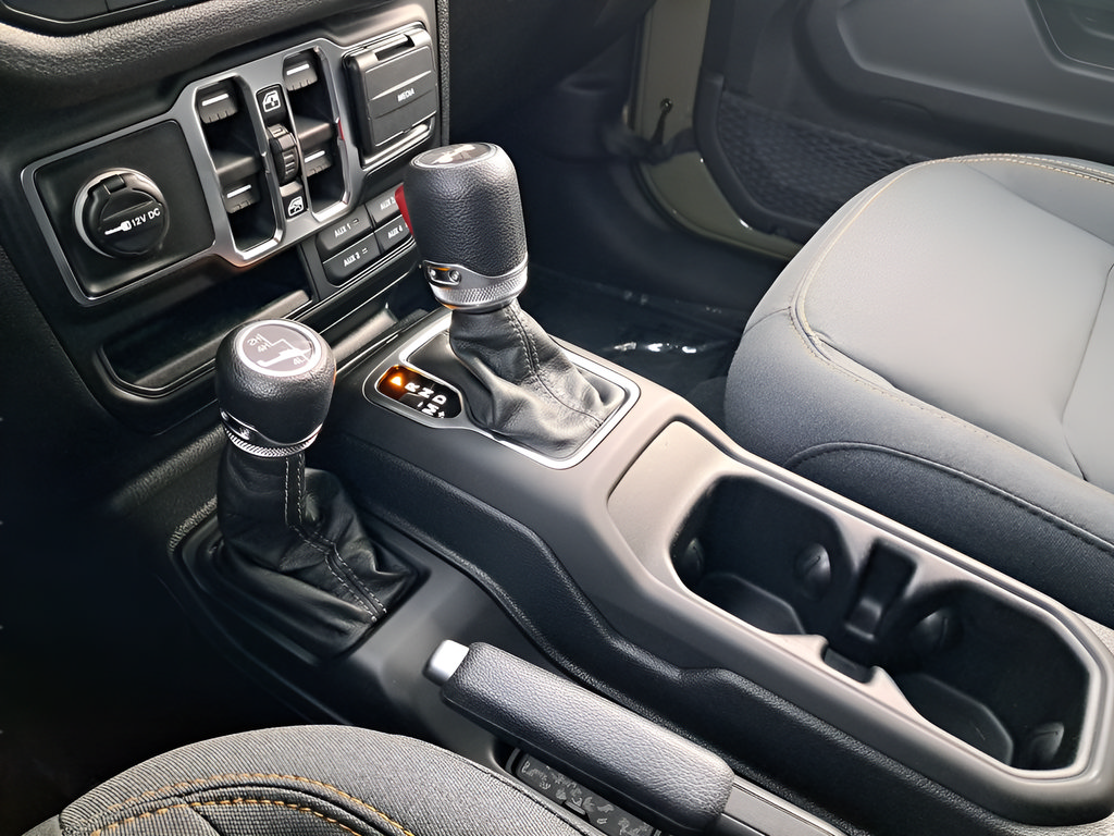 New 2026 Jeep Wrangler Unlimited Sport AWD/4WD image 14