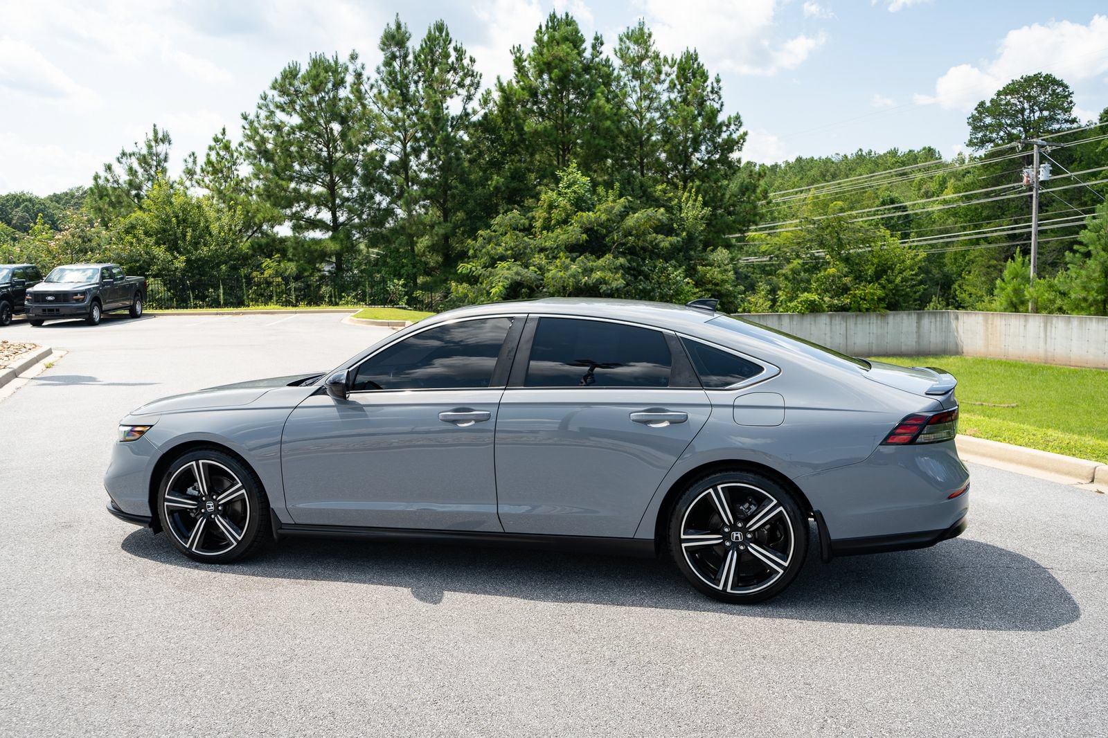 Used 2023 Honda Accord Sport image 7